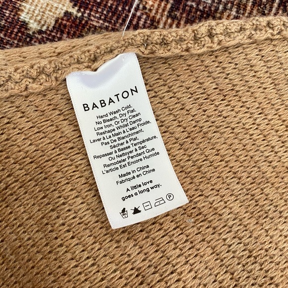 Aritzia Oversized Ribbed Knit Cardigan - Picture 9 of 9